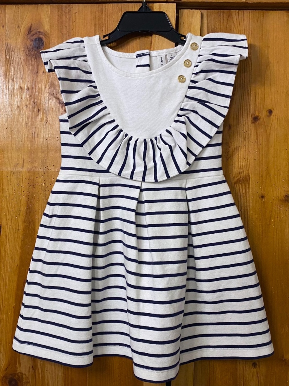 New with tags girls ruffle neckline dress by Janie & Jack size 3